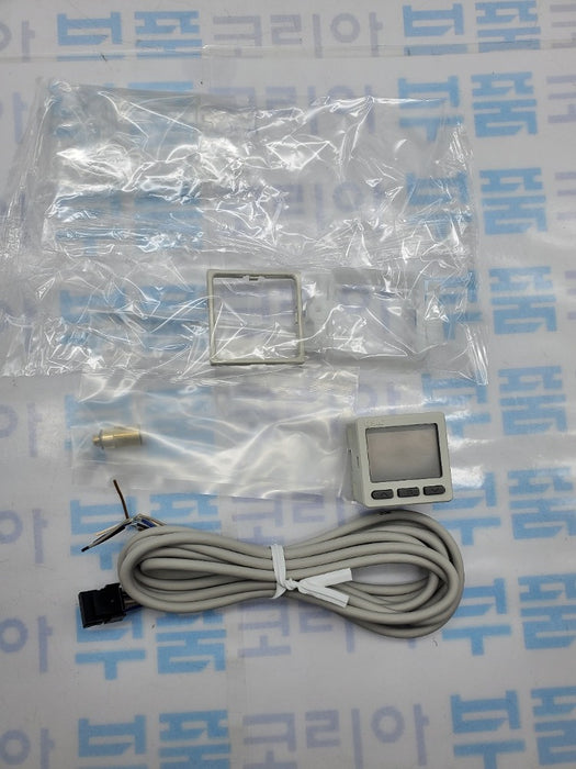 [SMC Pneumatics]Digital Pressure Switch ISE20A-S-M-C4H-JD