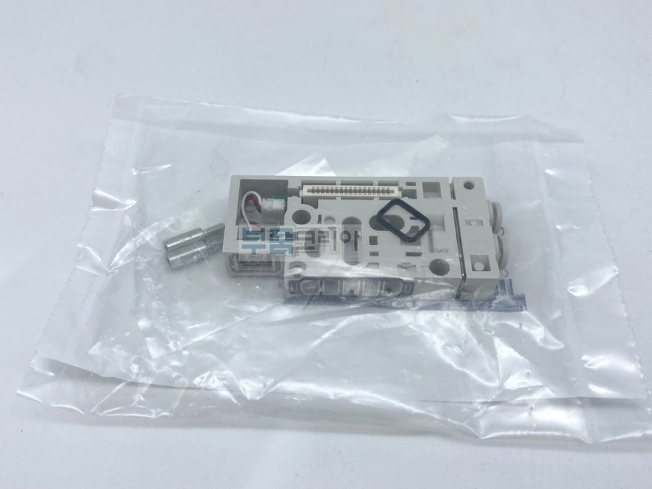 [SMC Pneumatics]Manifold block Ass'y SY30M-2-1DA-C4-NA