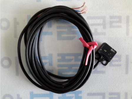[PANASONIC] Ultra-compact Photoelectric Sensor EX-24A