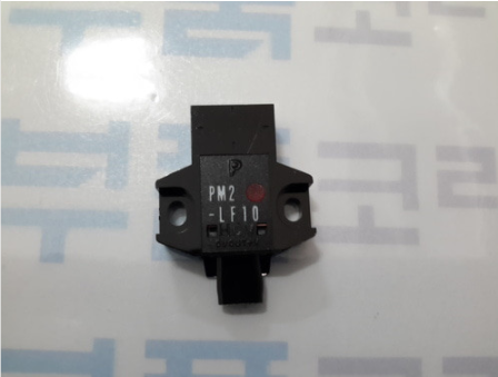 [PANASONIC] Convergent Reflective Micro Photoelectric Sensor PM2-LF10