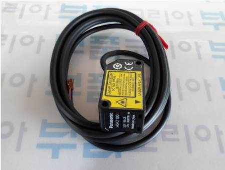 [PANASONIC] CMOS type Micro Laser Distance Sensor HG-C1100