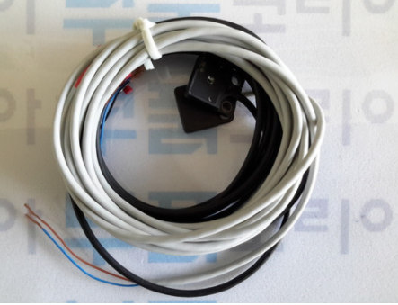 [PANASONIC] Ultra-compact Photoelectric Sensor EX-21A