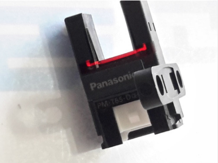 [PANASONIC] U-shaped Micro Photoelectric Sensor PM-T65-D